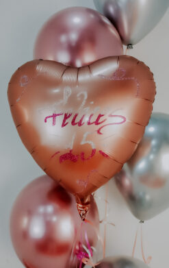 Ramo de globos corazón